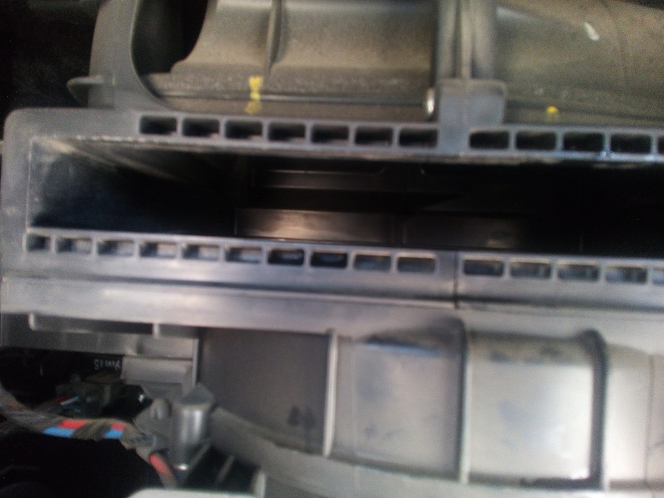 чистка испарителя кондиционера хлоргексидином — KIA Rio (2G), 1,4 л ...