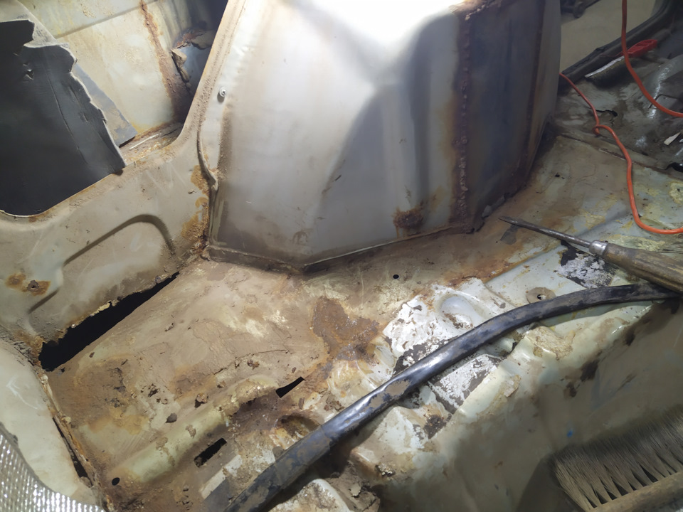 Ремонт кузова часть 10. 2 Как заварить стакан — Lada 21093i, 1,5 л ...