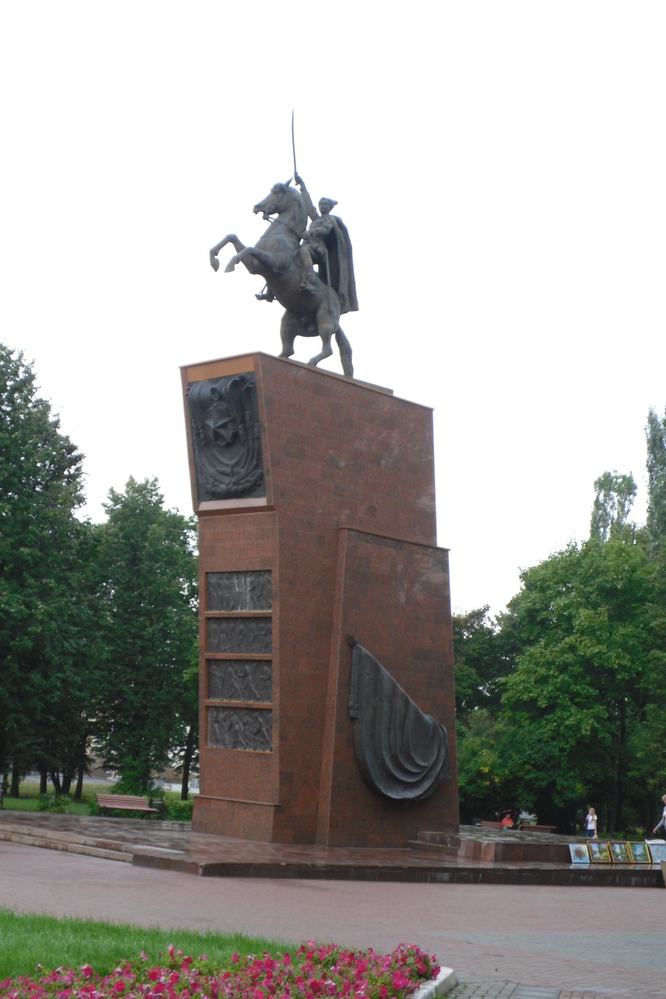 памятник чапаеву в санкт петербурге