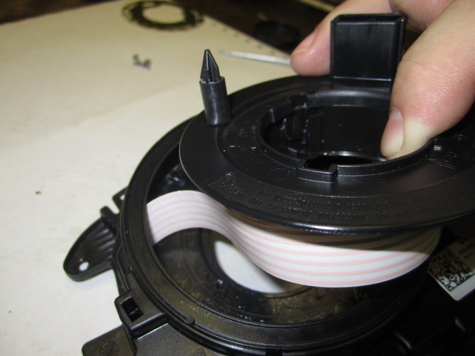 Хотите узнать про: Как правильно называется подрулевой шлейф