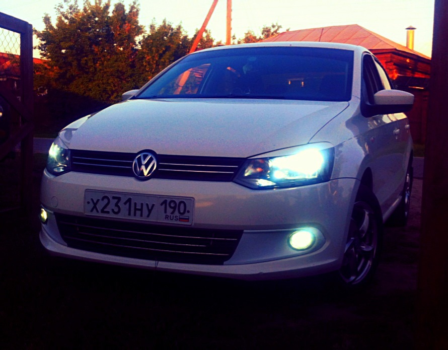 Volkswagen Polo 1 4 Turbo led оптика