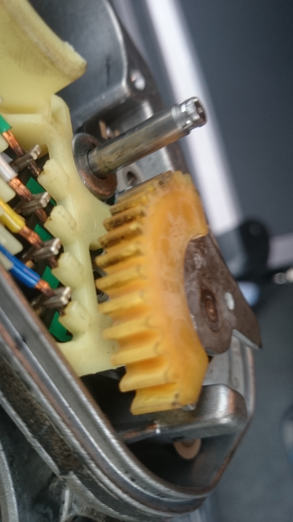 ESP загорелся — Mercedes-Benz E-class (W210), 5 л, 1997 года | своими ...