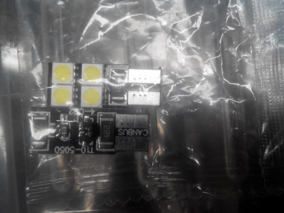 Диоды в подсветку номера и замена ламп в передних габаритах — Lada ...