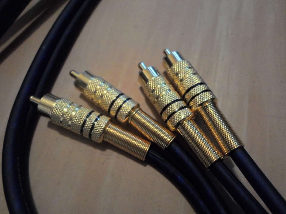 Межблочный кабель 4rca-4rca 5 метров. Рца кабель для сабвуфера. Тюльпаны на саб. 5. Тюльпаны на саб.