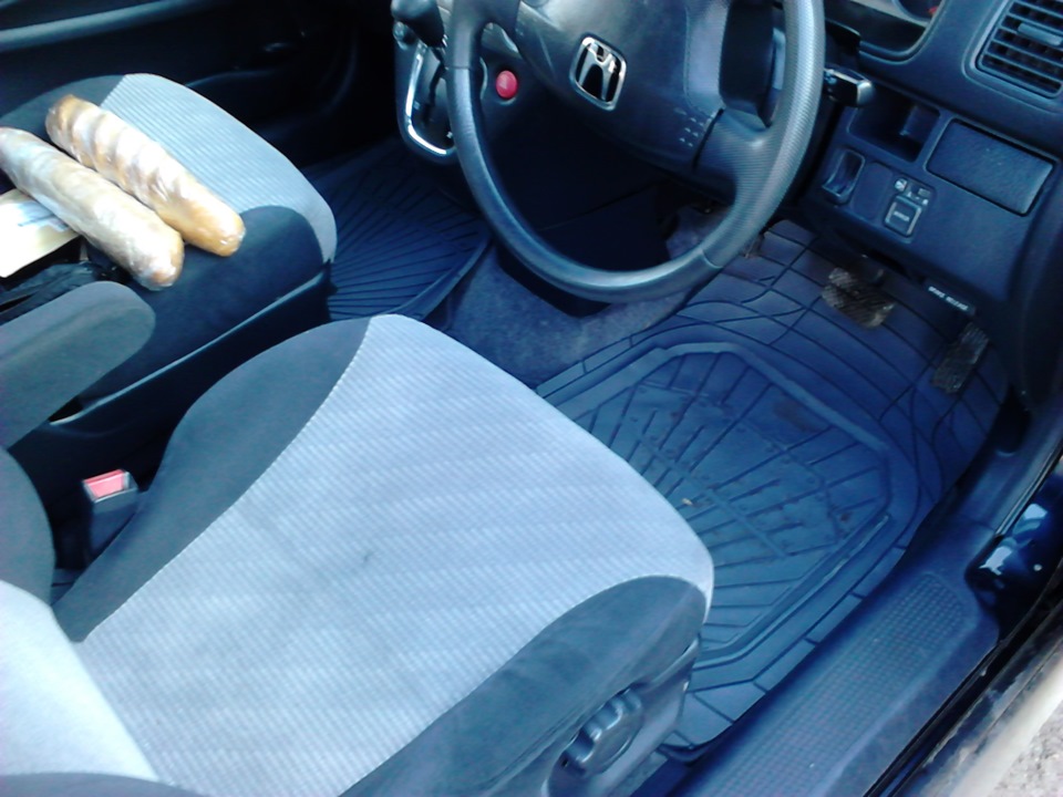 Купить Сиденья Хонда Стрим