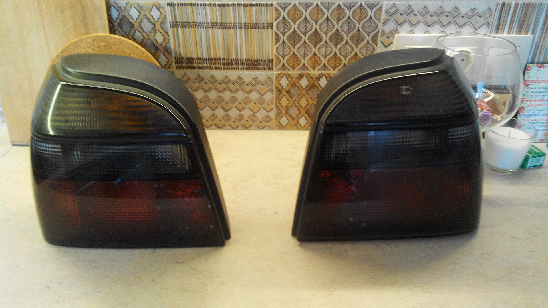 Hella Red Black Golf 2 Купить