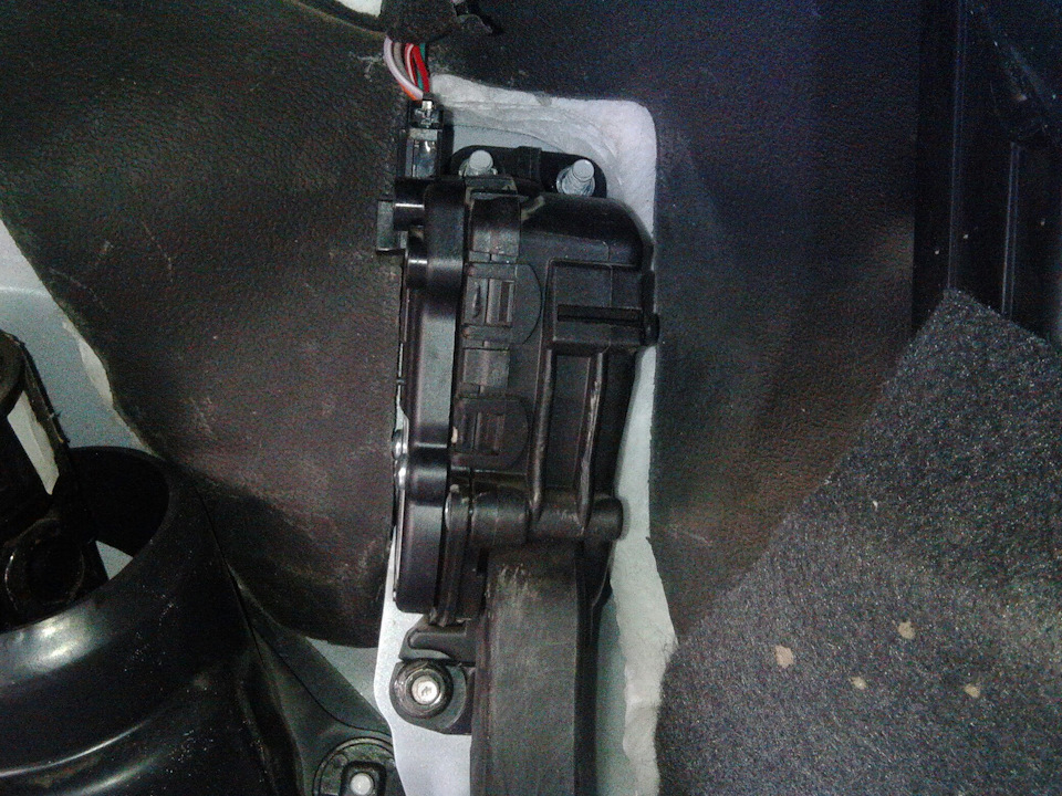 Фото в бортжурнале Geely Emgrand X7