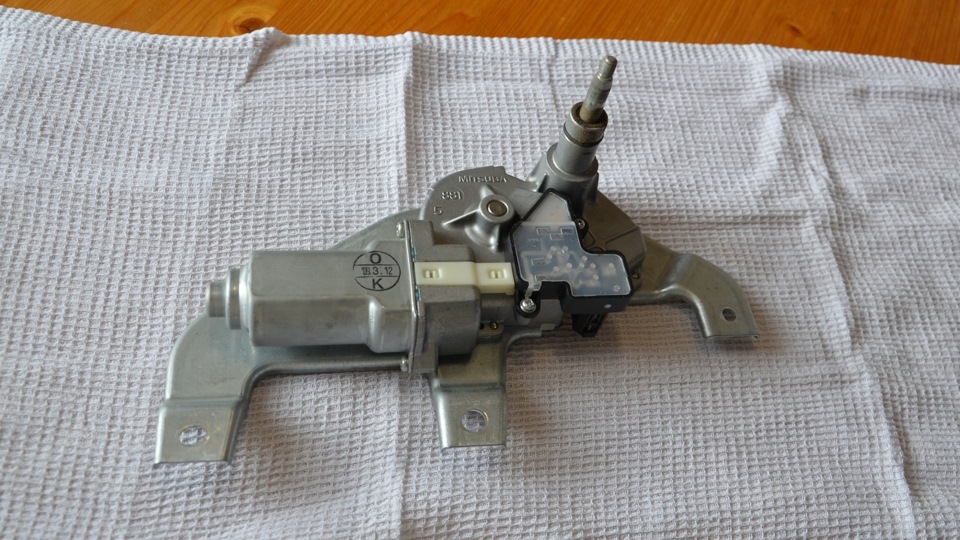 Механизм протерт влажной тряпочкой и готовится к модификации. — Suzuki SX4 (1G)