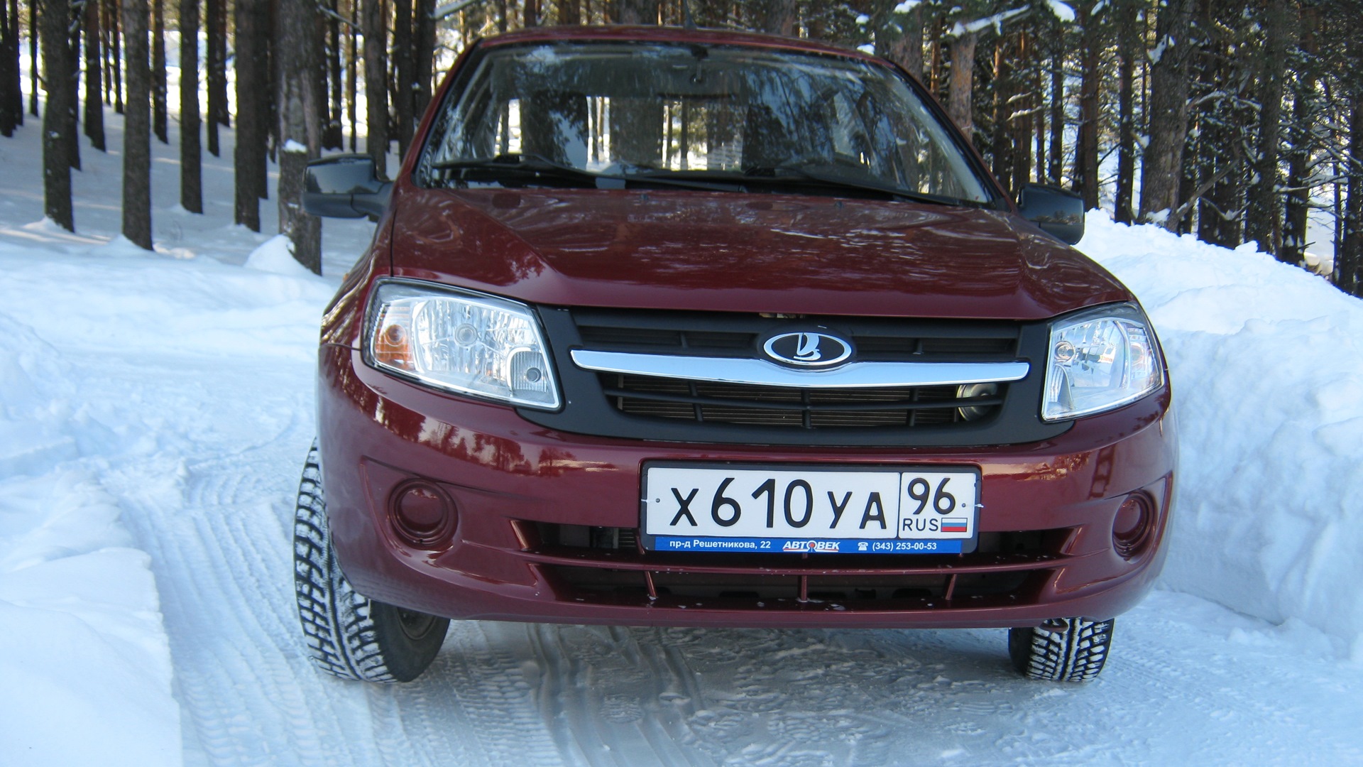 Lada Гранта 1.6 бензиновый 2013 | красавица Бургуша на DRIVE2