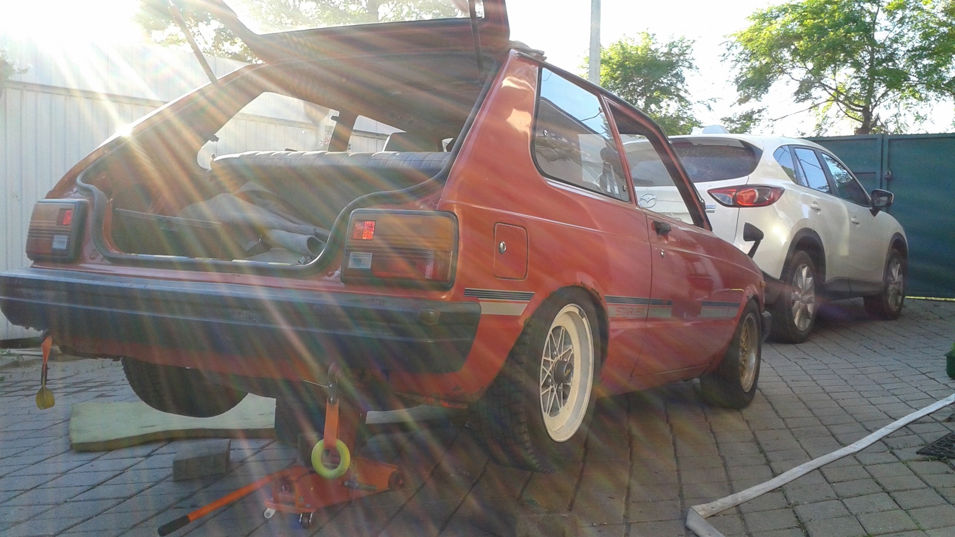 Toyota Starlet (60) 1.3 бензиновый 1984 | ржавыЕ Крылья:) на DRIVE2