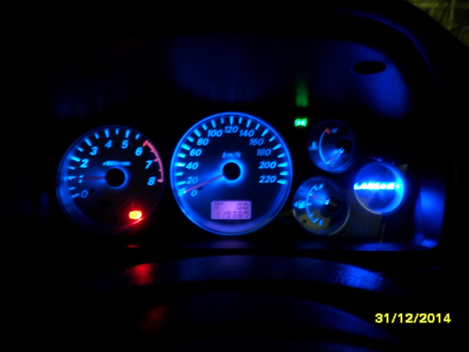 Подсветил приборку — LANCER — Mitsubishi Lancer IX, 1,5 л, 2007 года ...