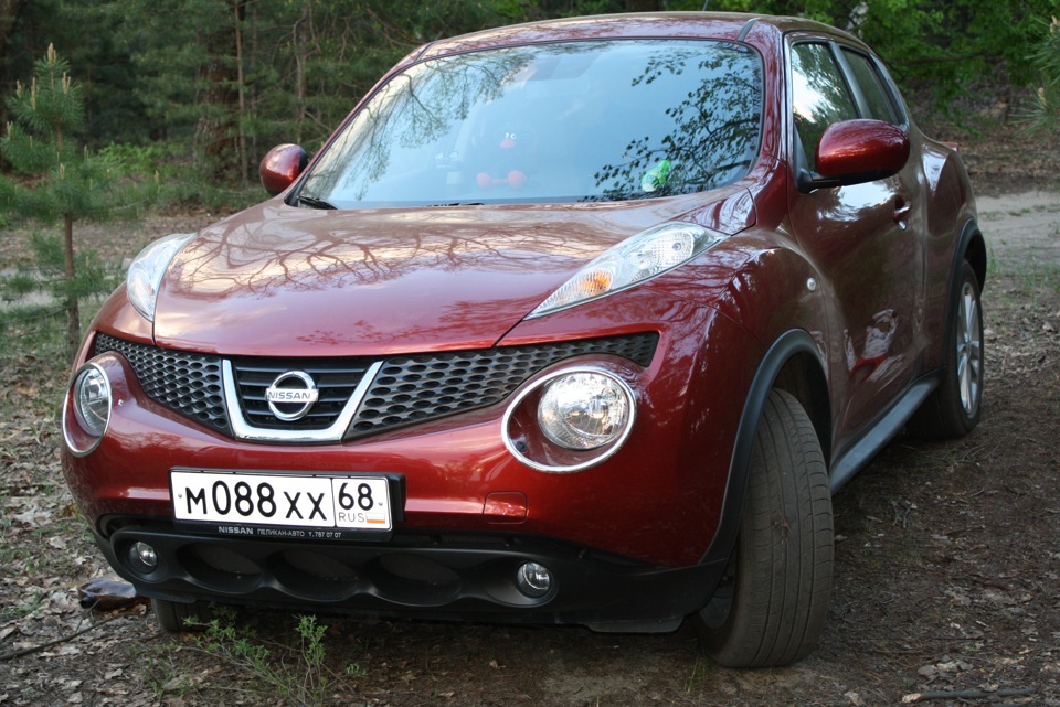 Nissan Juke шоколадный