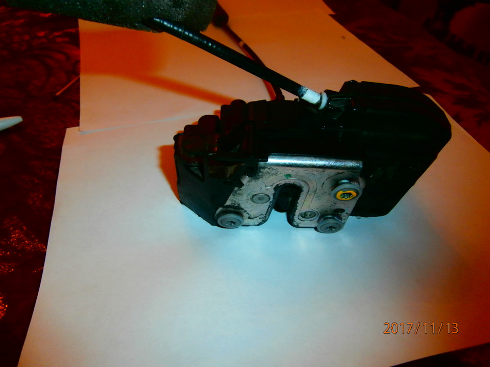 Как разобрать и отремонтировать замок в двери? — Nissan Pathfinder (3G ...