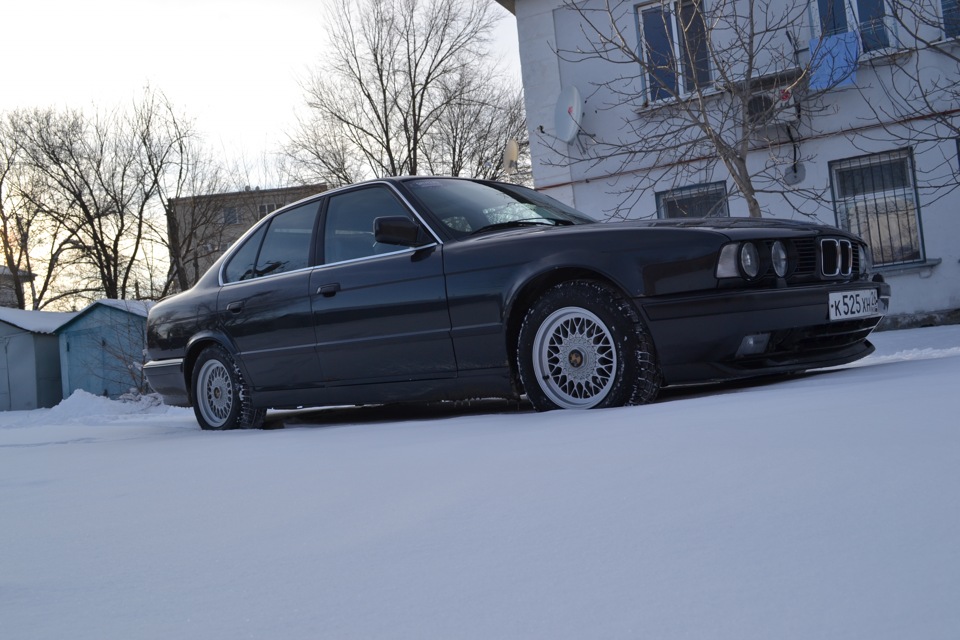 Nemnogo Zimnih Fotochek Bmw 5 Series 2 5 L 1994 Goda Na Drive2