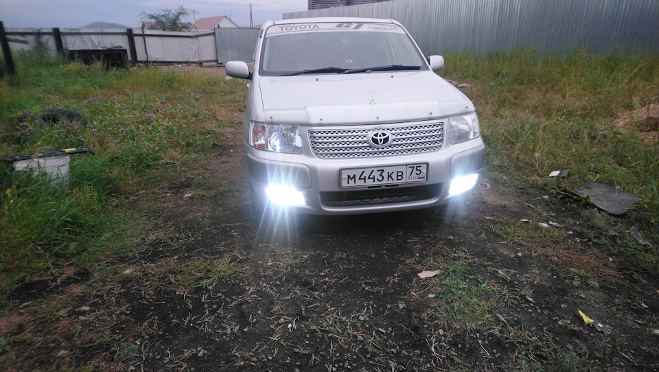 Туманки — Toyota Succeed, 1,5 л, 2010 года | стайлинг | DRIVE2