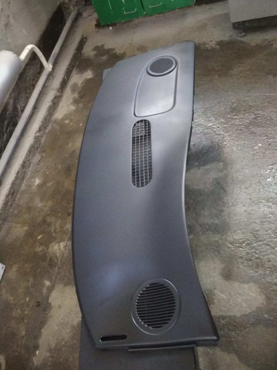 Покраска накладки торпедо матовой краской — Chrysler Grand Voyager III ...