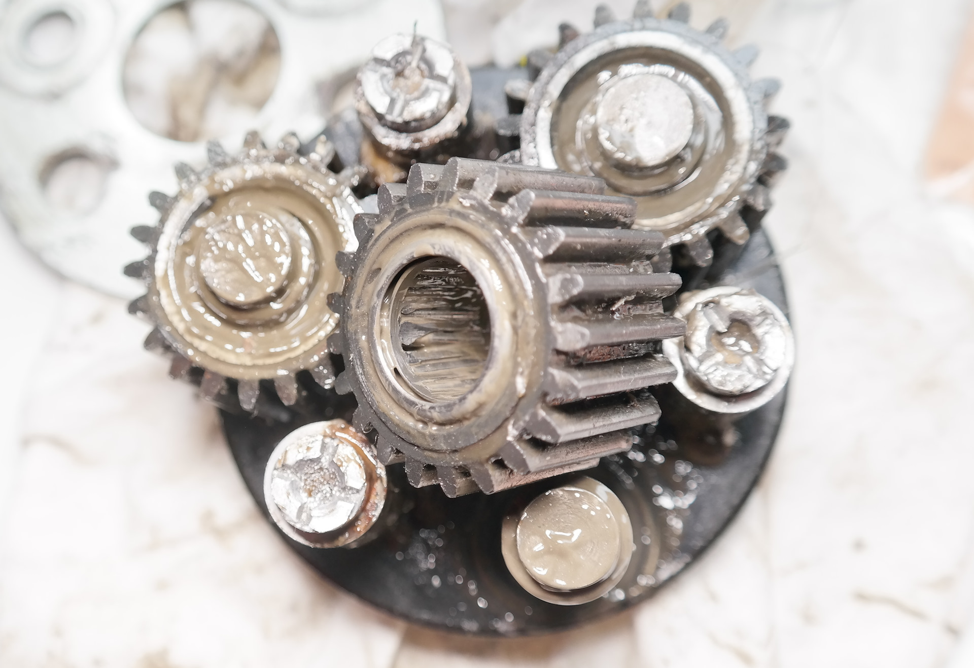 Игольчатый редуктор. Редуктор игольчатый. Игольчатый подшипник хвостовика заднего моста cf moto 500. Игольчатый подшипник на вихрь 30. Игольчатый редуктор.