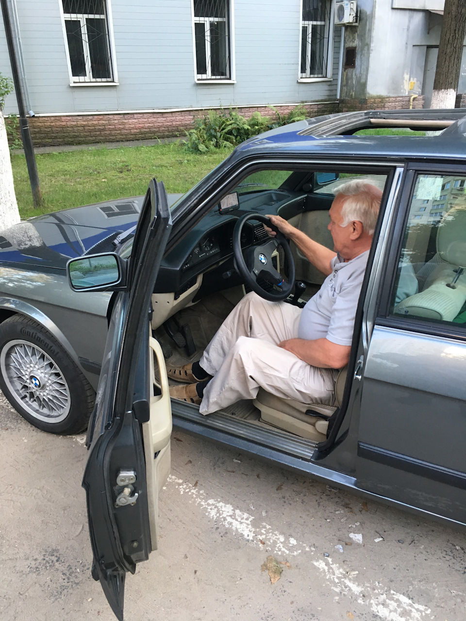 Встреча с первым владельцем через 8 лет — BMW 5 series (E28), 2 л, 1987  года | встреча | DRIVE2