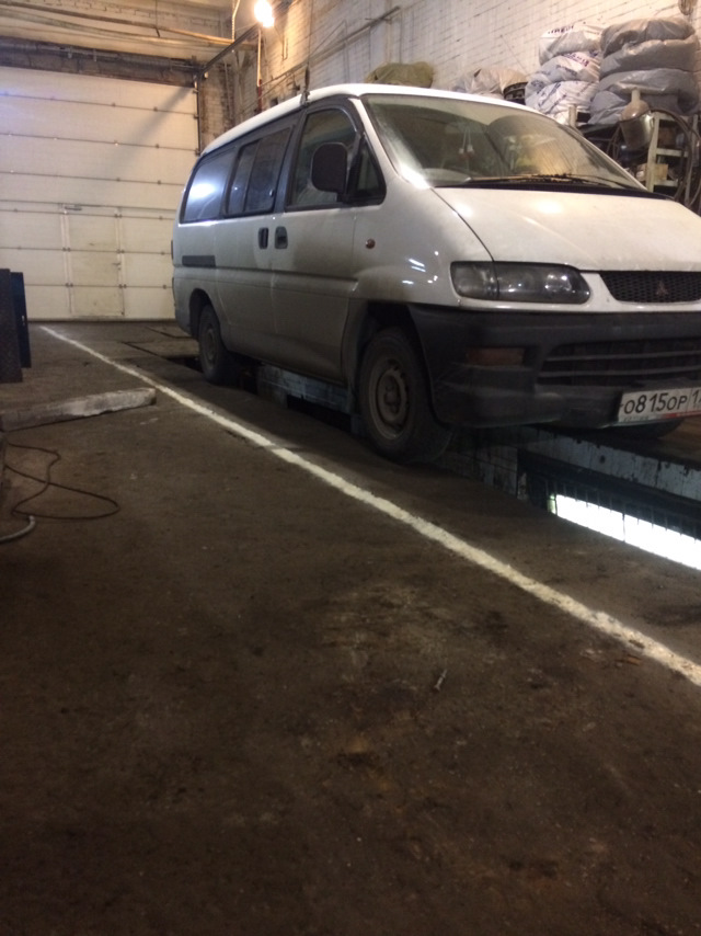 Усиление рессор — Mitsubishi Space Gear, 2,5 л, 1999 года | своими ...