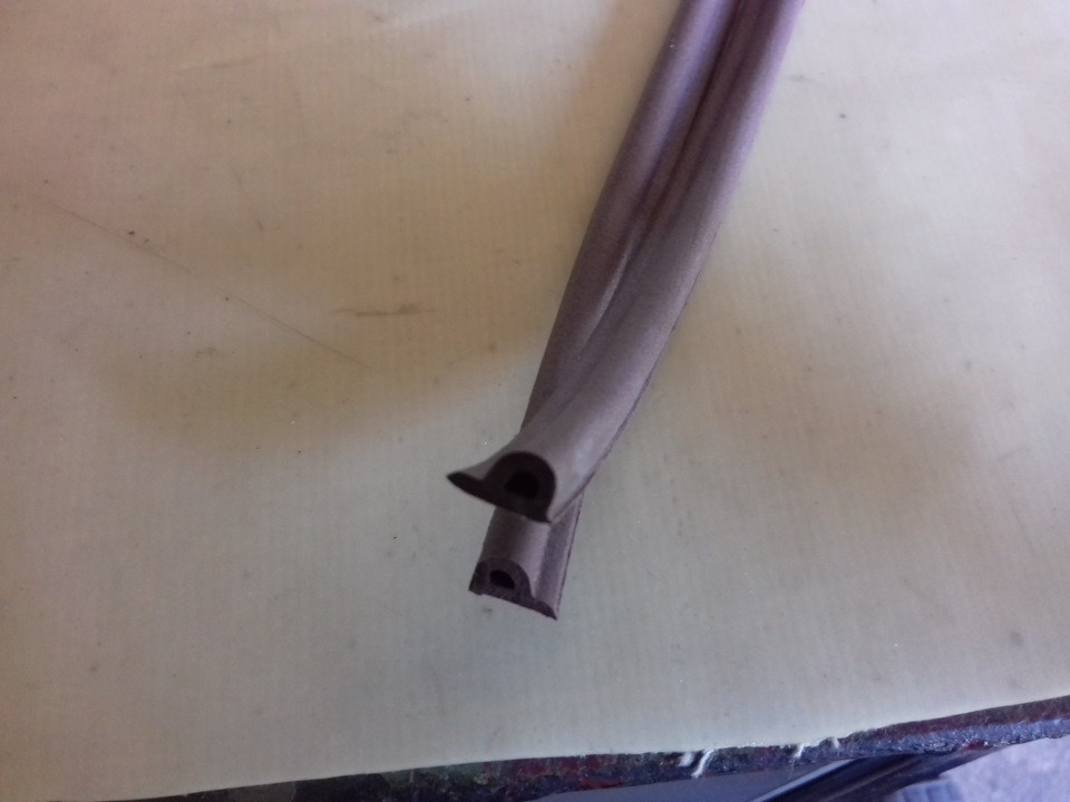 Дребезг боковых стекол — Toyota Premio (T240), 1,8 л, 2002 года ...