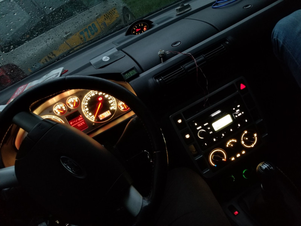 Как по мне, очень неплохо смотрится — Ford Galaxy (Mk II)