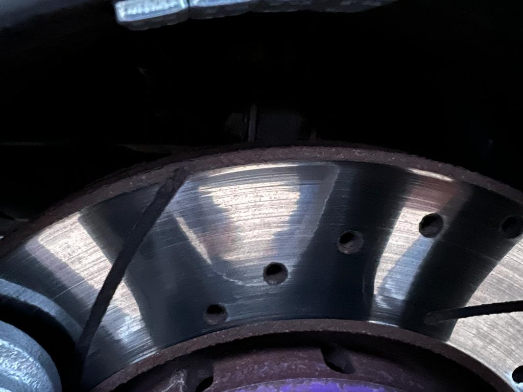 Передние тормозные диски NiBK с перфорацией через 2,5 года — Mitsubishi ...