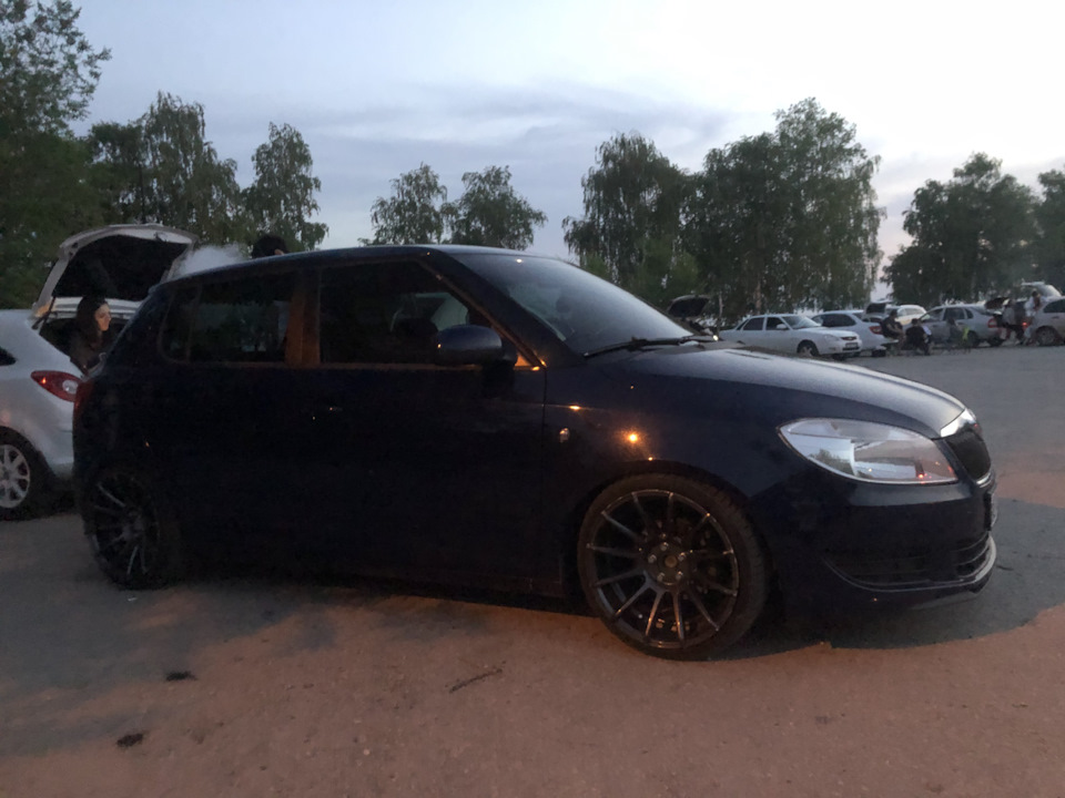 Тонировка в круг 30% затемнения — Skoda Fabia Mk2, 1,2 л, 2011 года ...