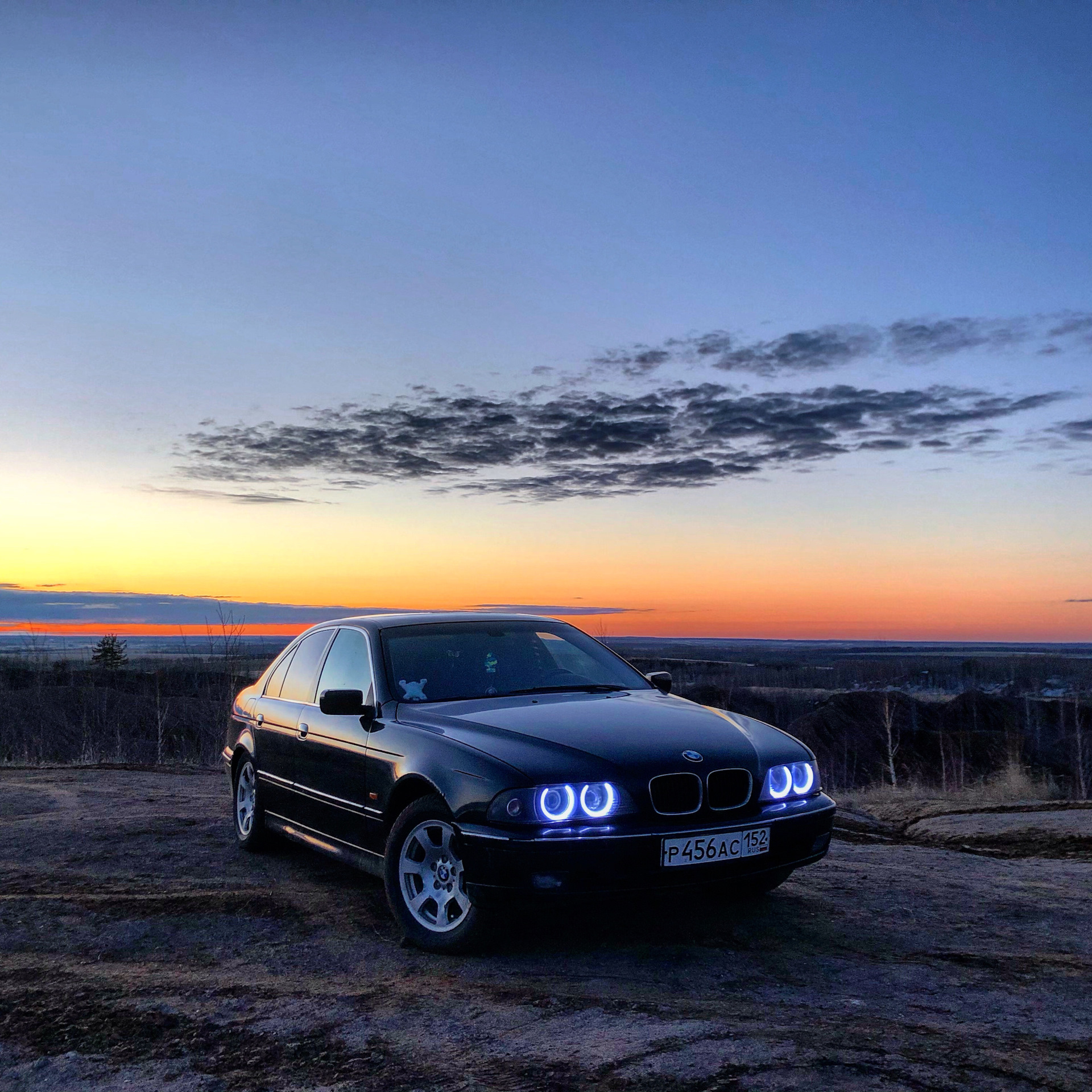 BMW m5 e39 на закате