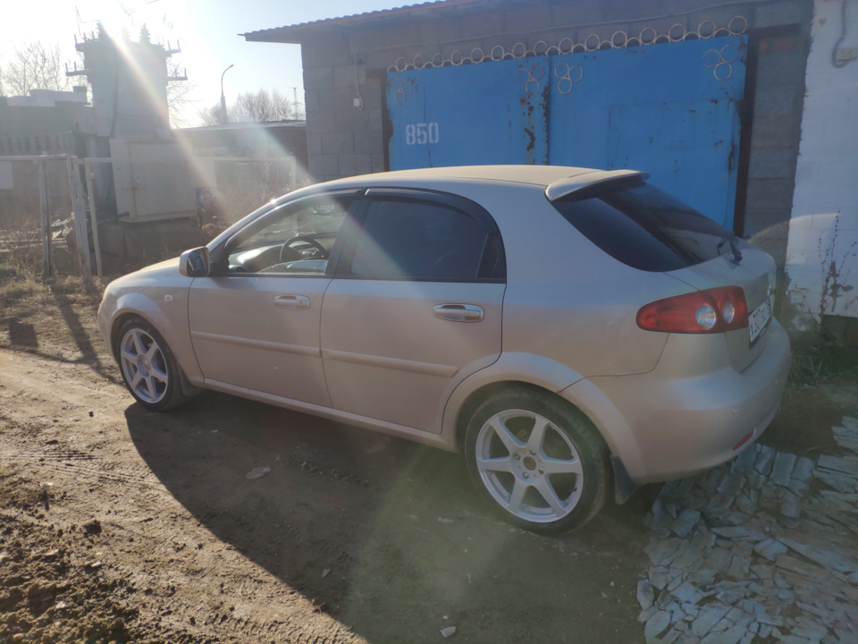 Lacetti 5d r17