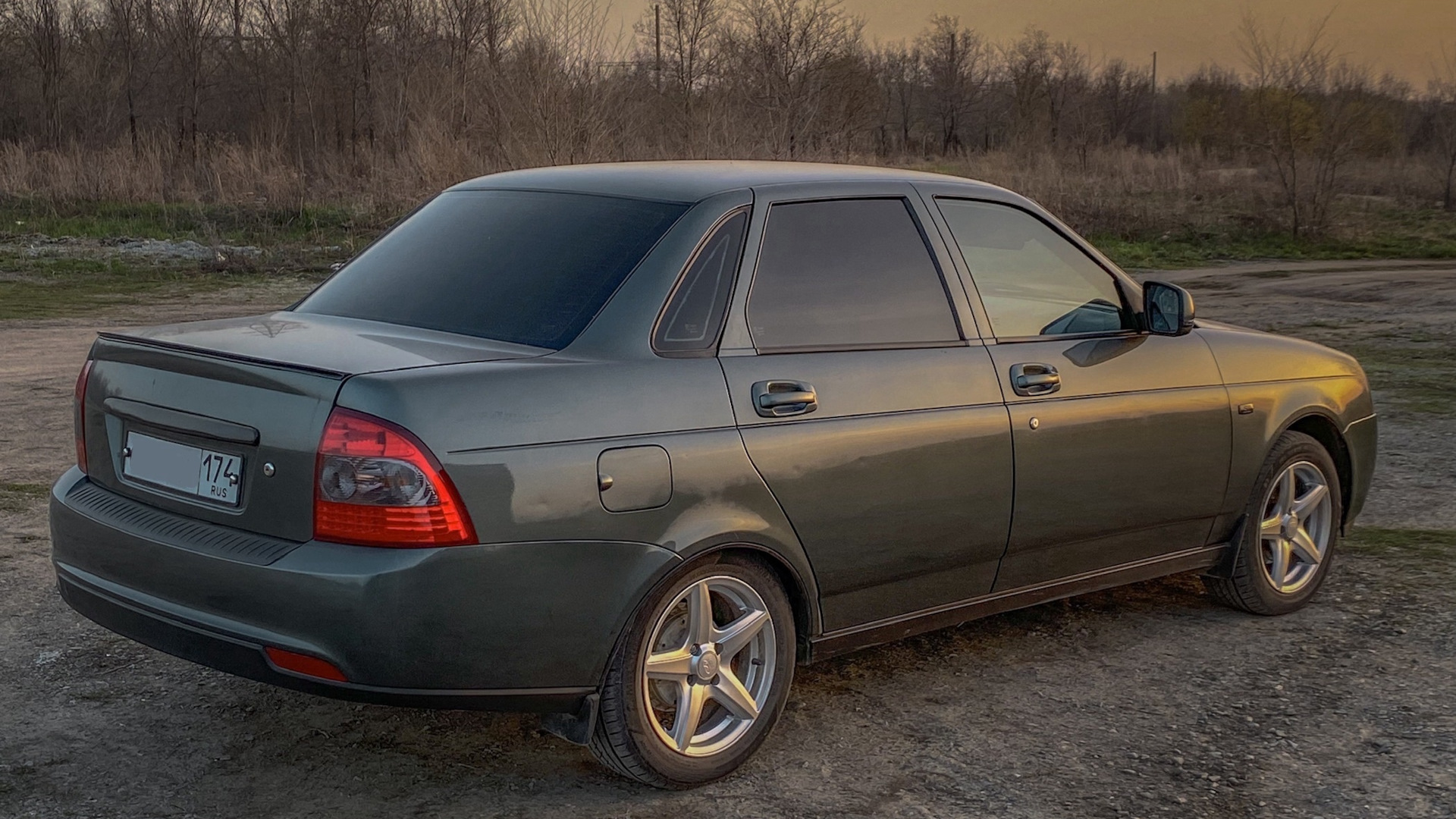 Lada Приора седан 1.6 бензиновый 2009 | на DRIVE2