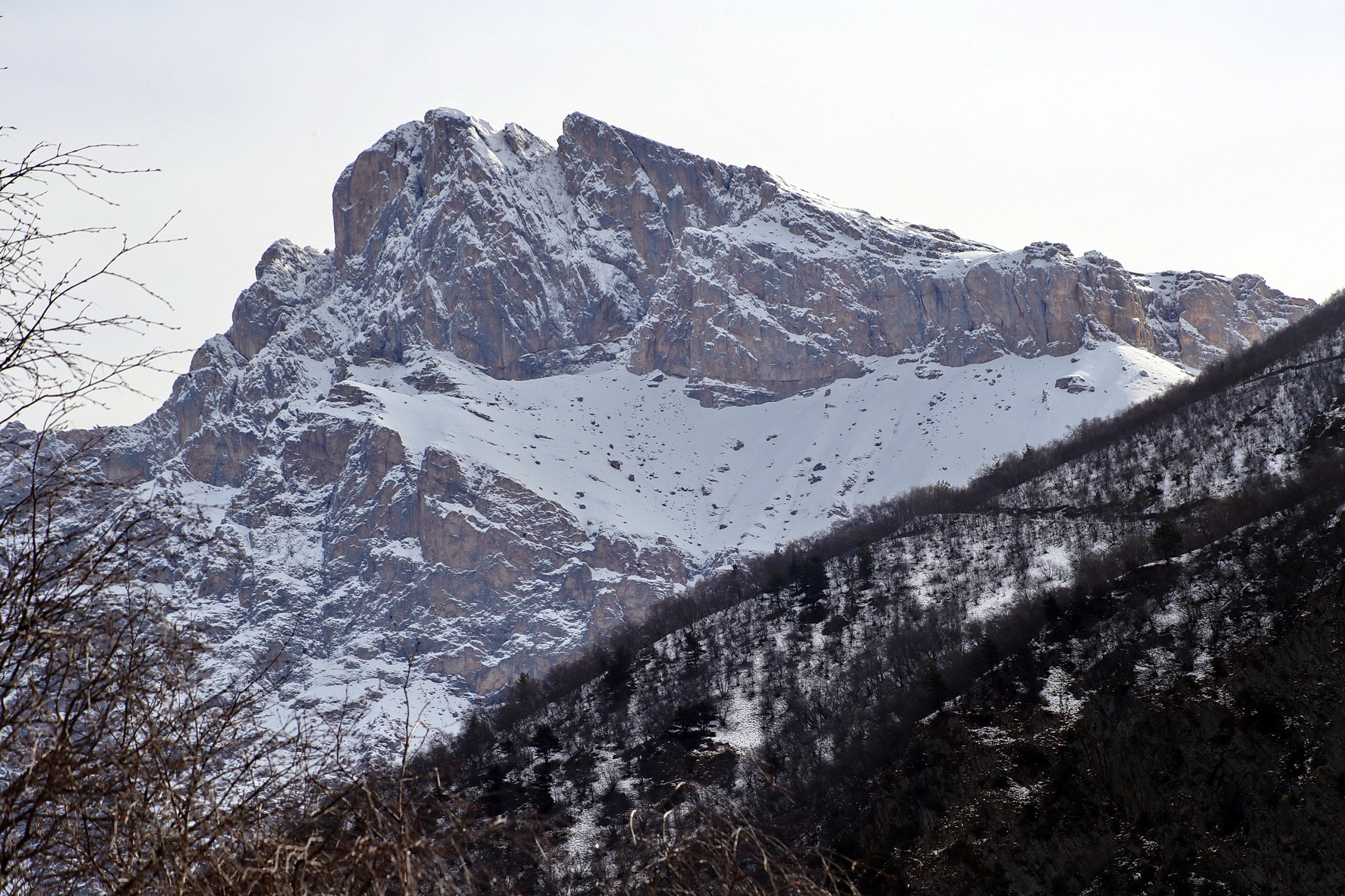 Северная осетия в мае. Halvori. Фото Харьков подъём золодной горы.