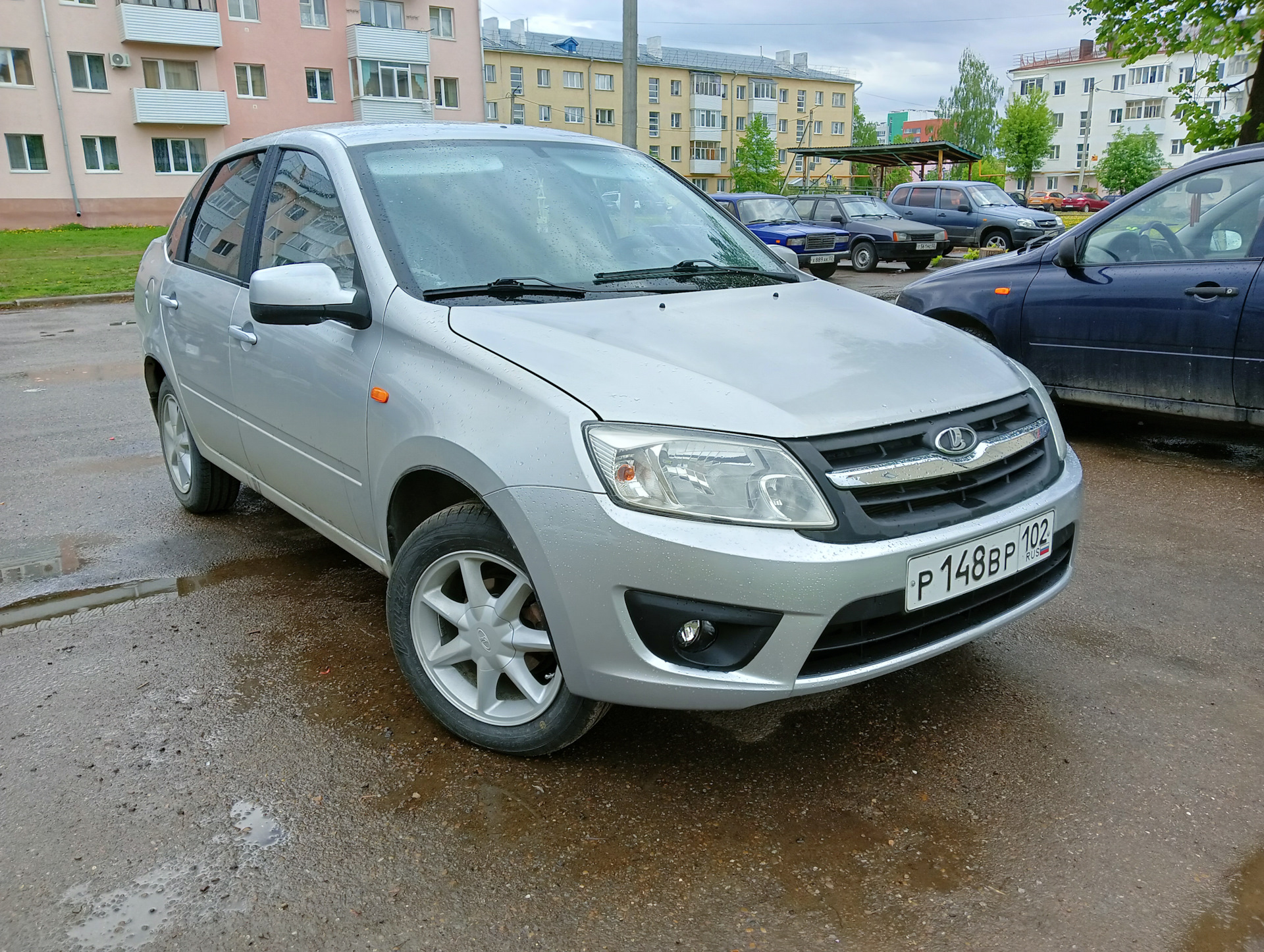 Бампер от лифтбека — Lada Гранта, 1,6 л, 2013 года | стайлинг | DRIVE2