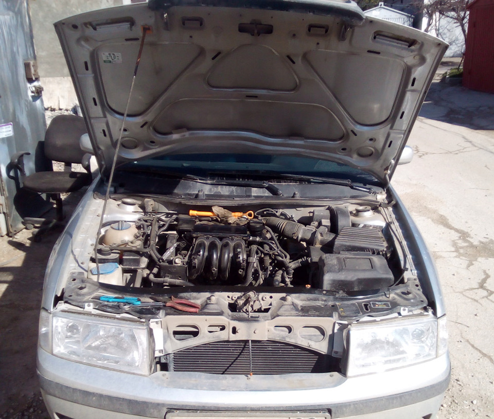 Подтраивает при езде и на ХХ — Skoda Octavia A4 Mk1, 1,6 л, 2008 года ...