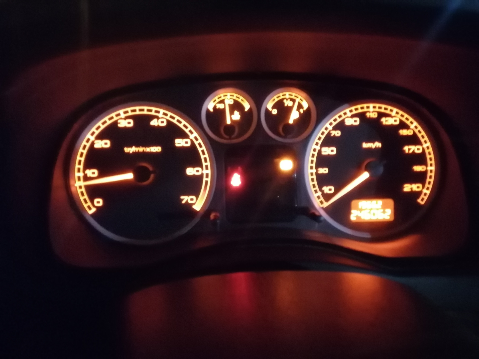 Замена термостата — Peugeot 307, 1,6 л, 2003 года | плановое ТО | DRIVE2