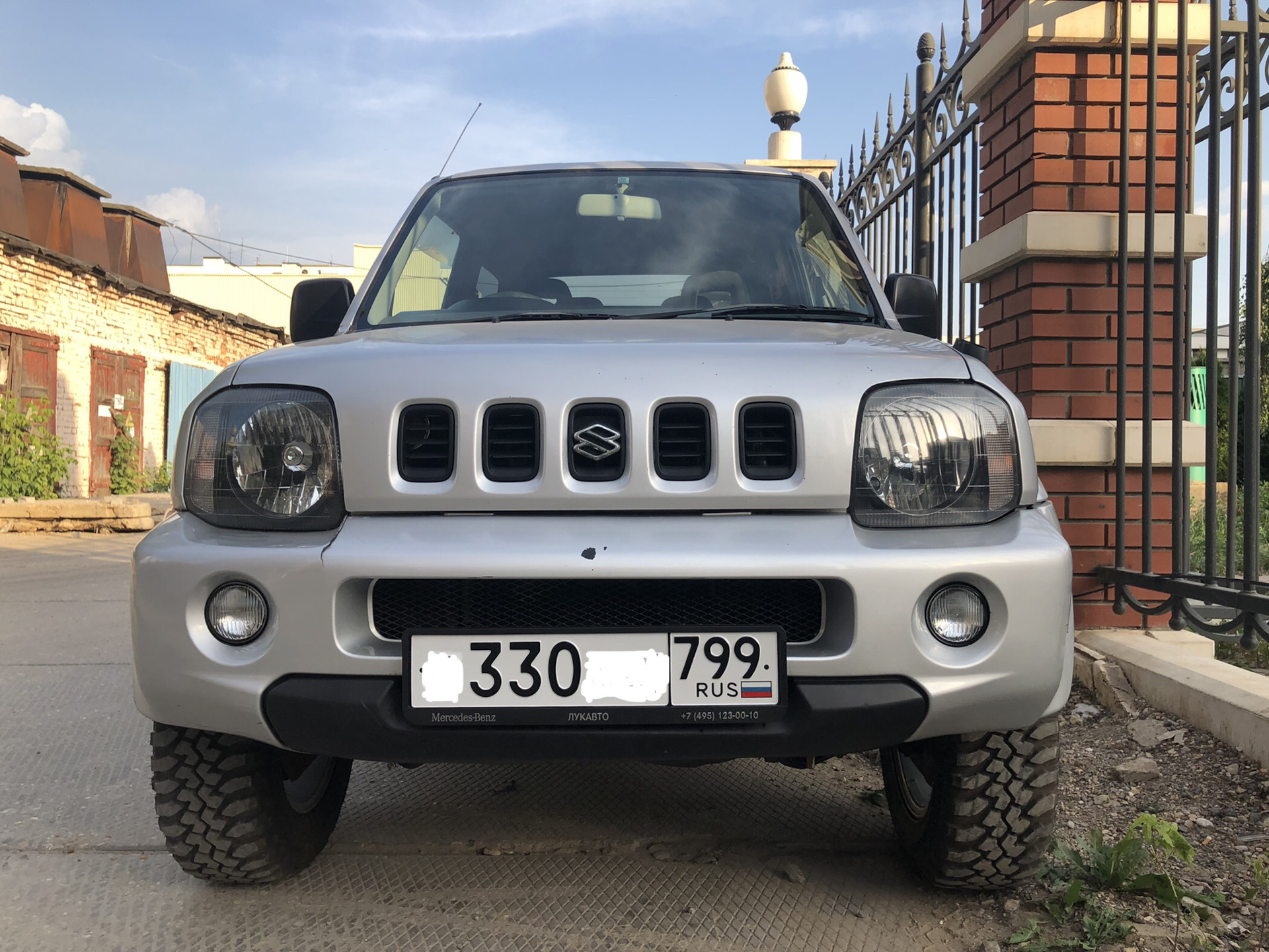 Jimny 1.3. Купить Suzuki Jimny в Улан-Удэ.