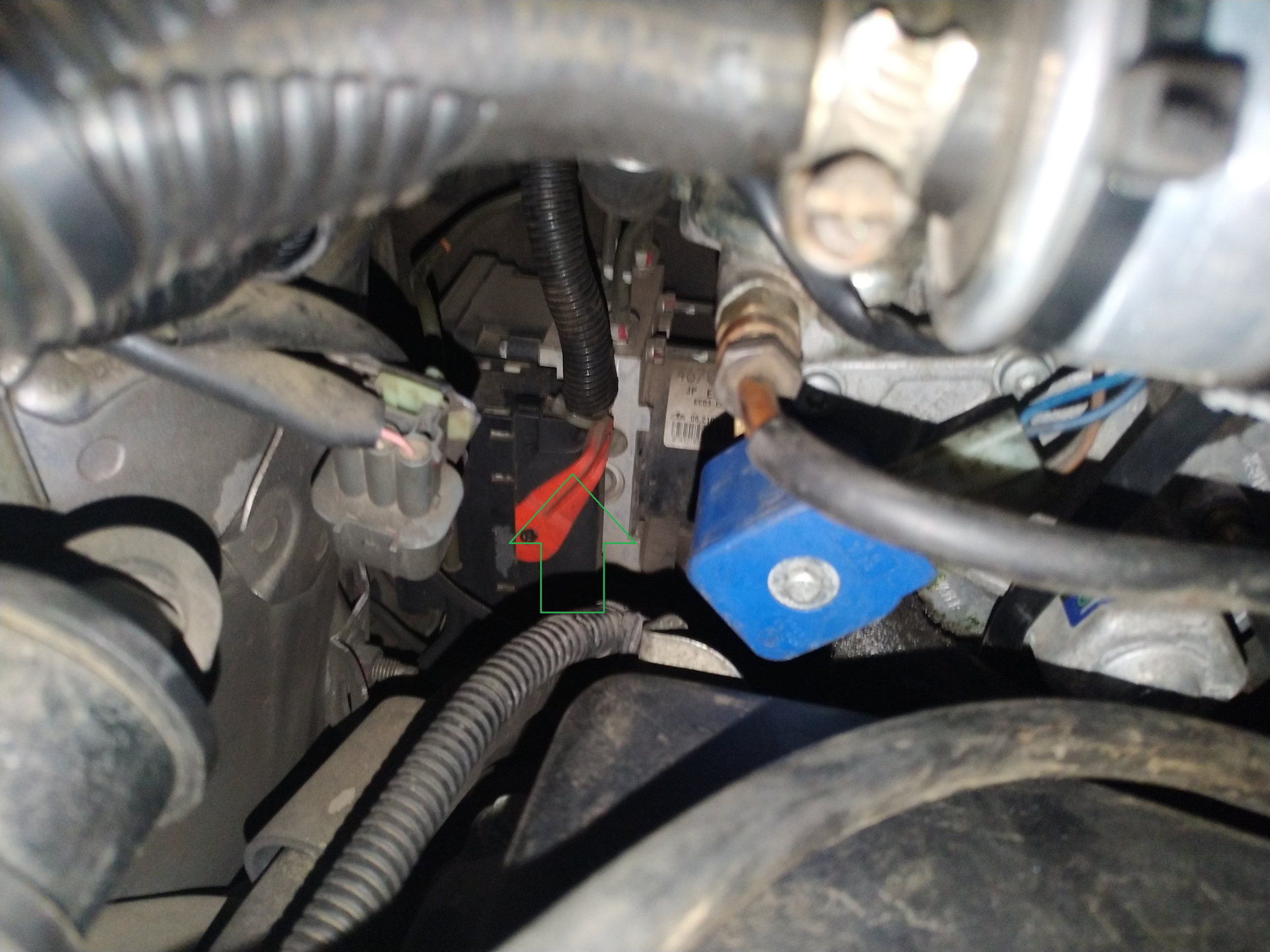 P1769 ошибка mitsubishi lancer 10. U0184 ошибка mitsubishi. B0001 ошибка форд. C1211 ошибка mitsubishi. C1470 ошибка паджеро.