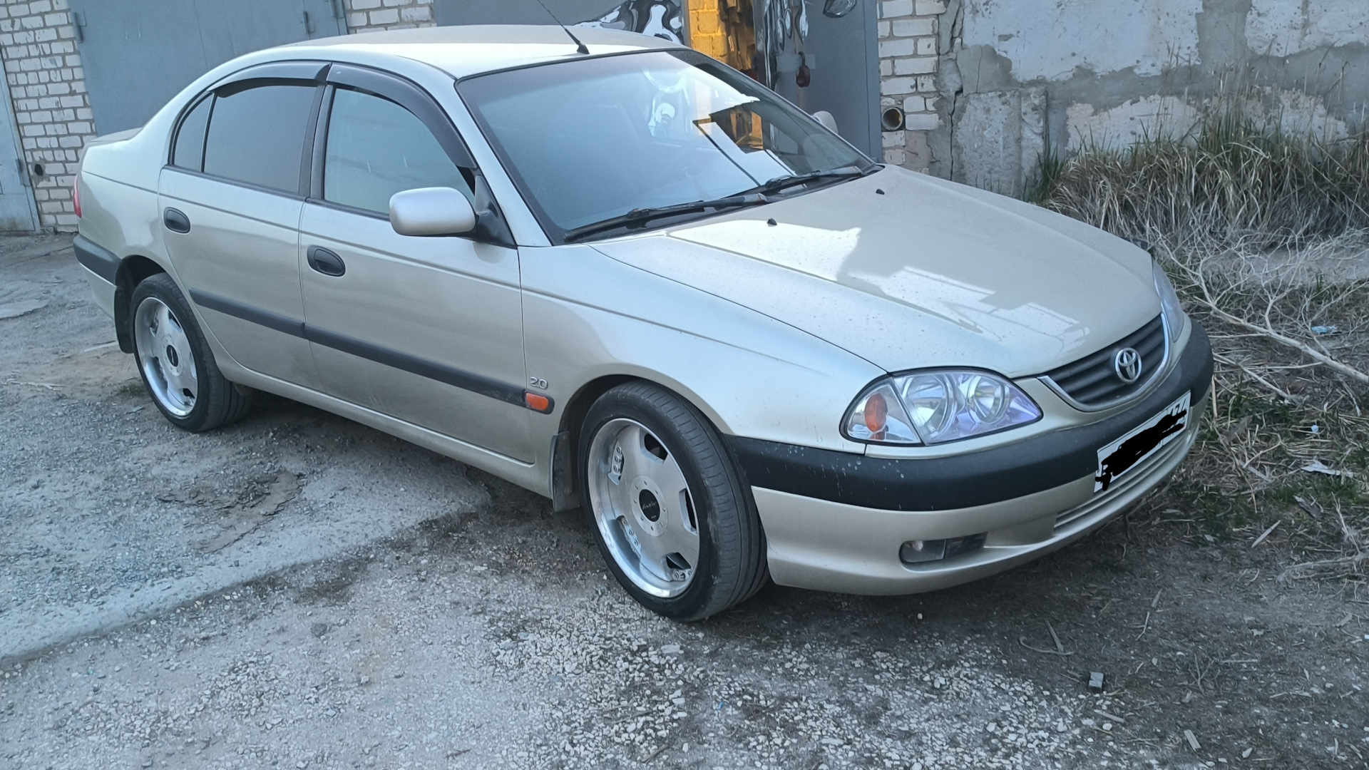 Toyota Avensis I 2.0 бензиновый 2001 | на DRIVE2