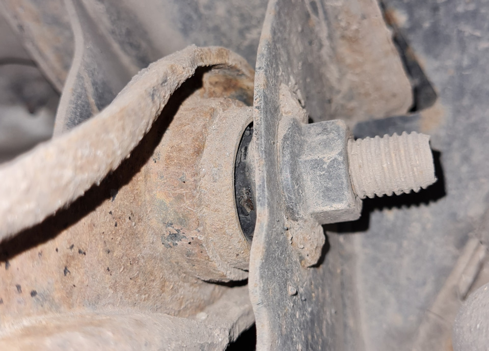 Задние рычаги и сайленблоки… — Ford Kuga (2G), 2,5 л, 2016 года | визит ...