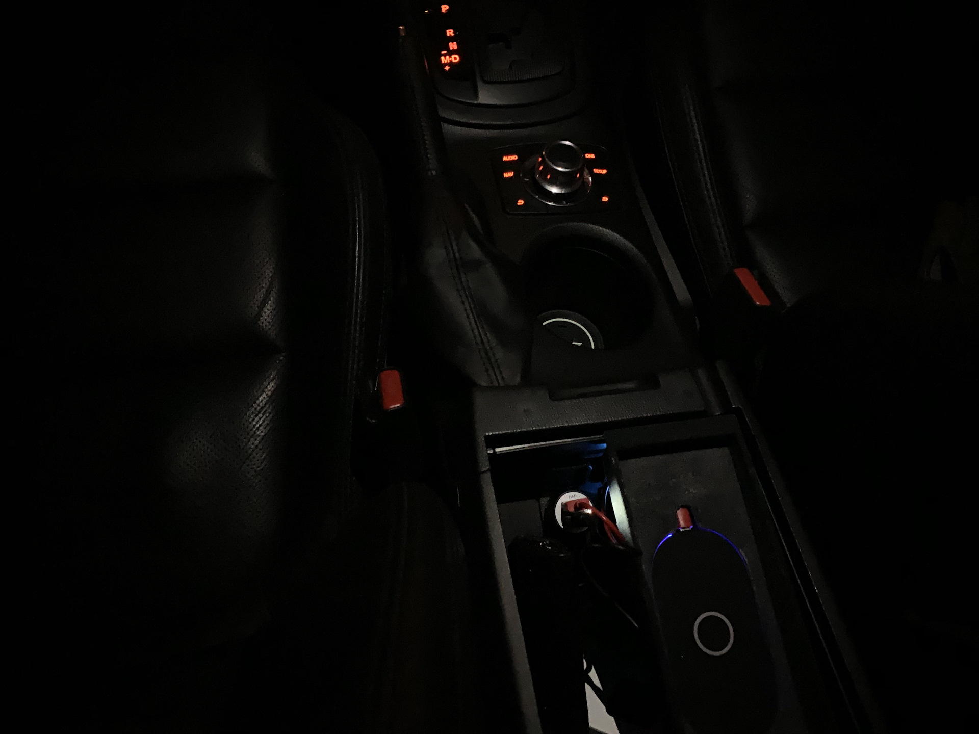 Подсветка мазда сх5. Подсветка салона Mazda CX-5. Подсветка салона Мазда cx5. Подсветка салона CX-5. Подсветка центральной консоли Мазда сх5.