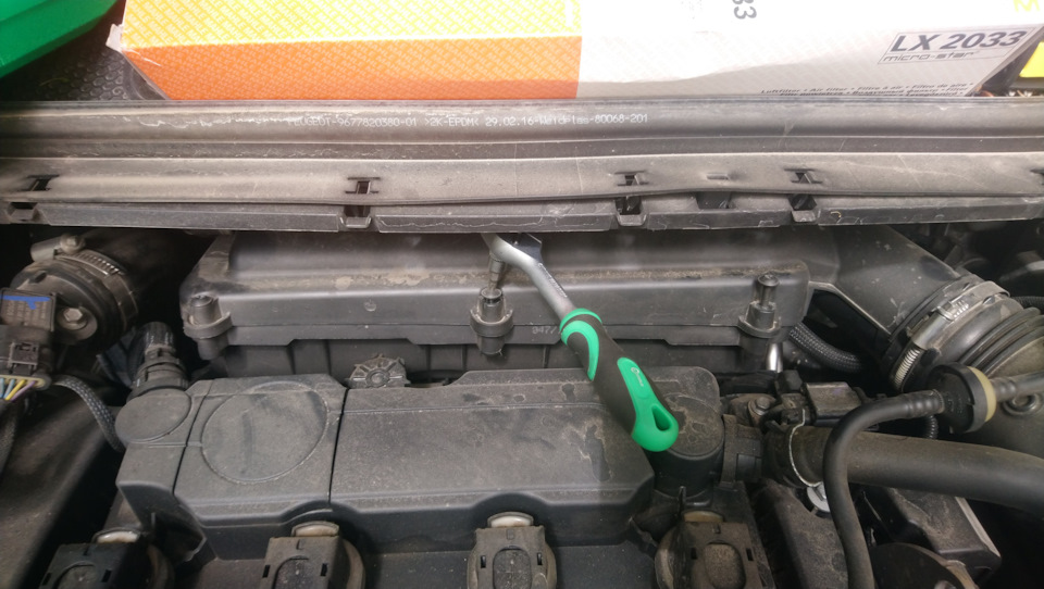 Фото в бортжурнале Peugeot 308 SW (2G)