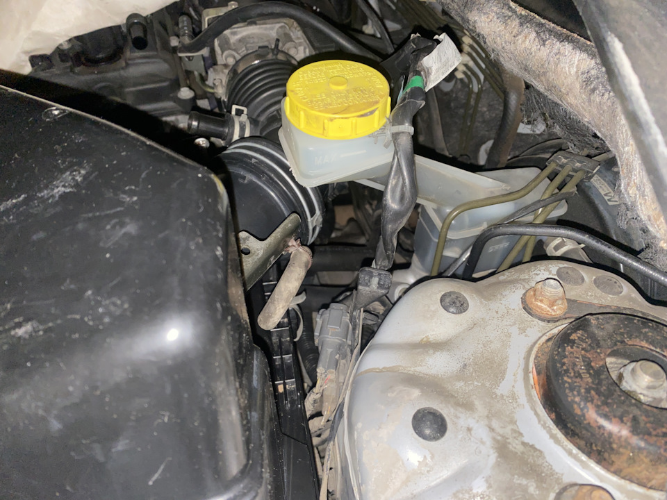 Фото в бортжурнале Nissan X-Trail I (t30)