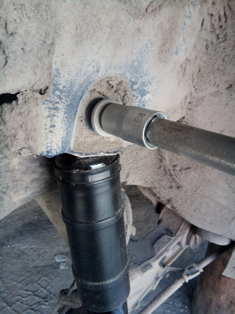 замена задних амортизаторов и пружин на астре — Opel Astra H, 1,3 л ...