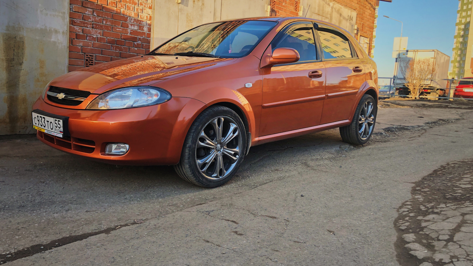 Chevrolet Lacetti 5d 1 4