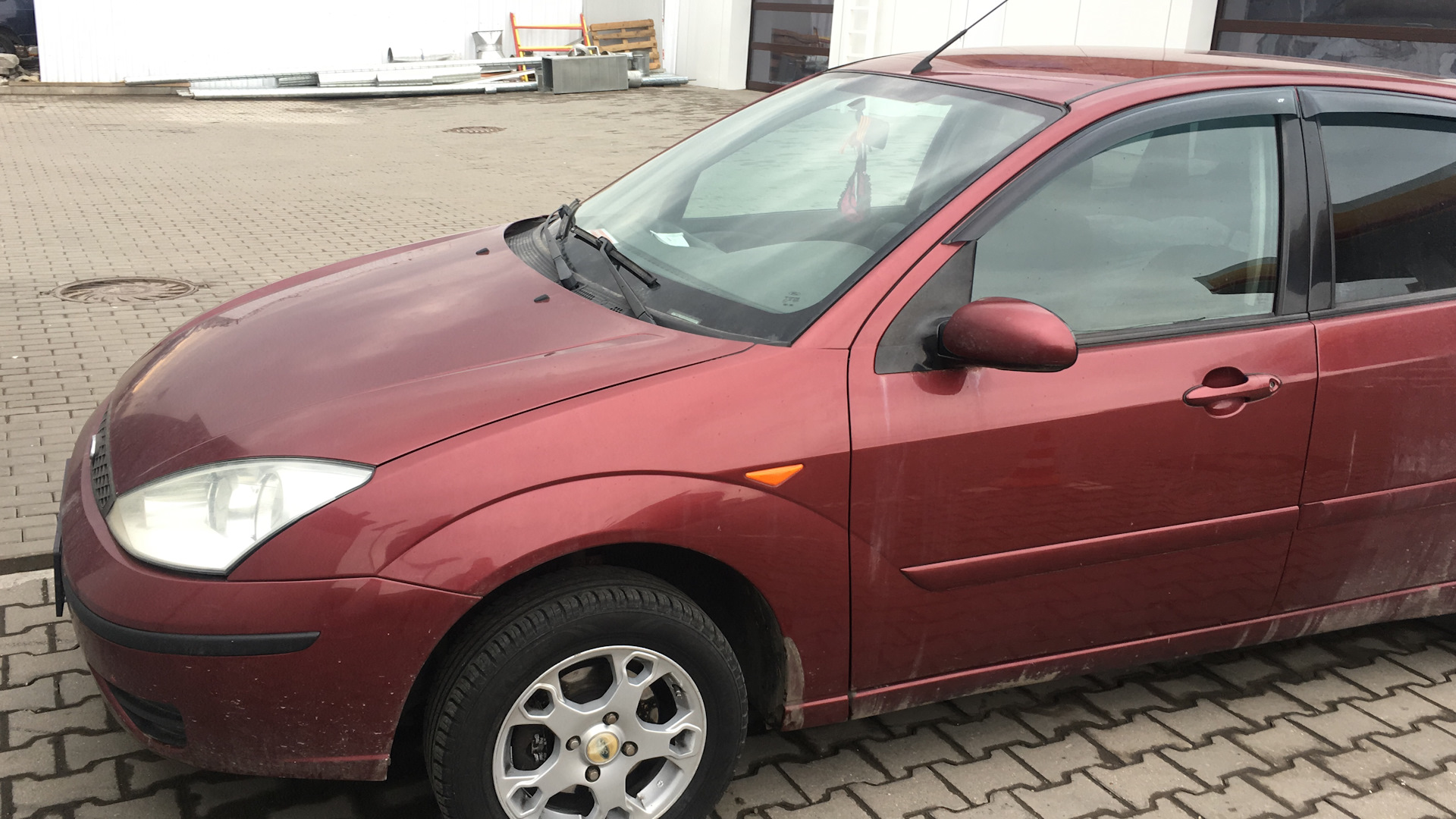 Ford Focus I Hatchback 1.6 бензиновый 2004 | Дедовский Авто на DRIVE2