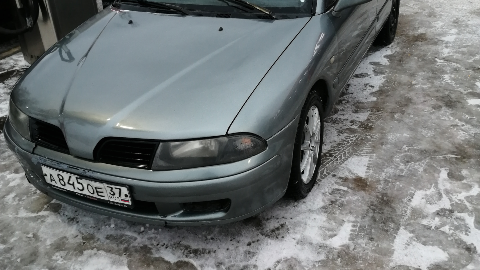 Mitsubishi Carisma 1.6 бензиновый 2001 | Born на DRIVE2