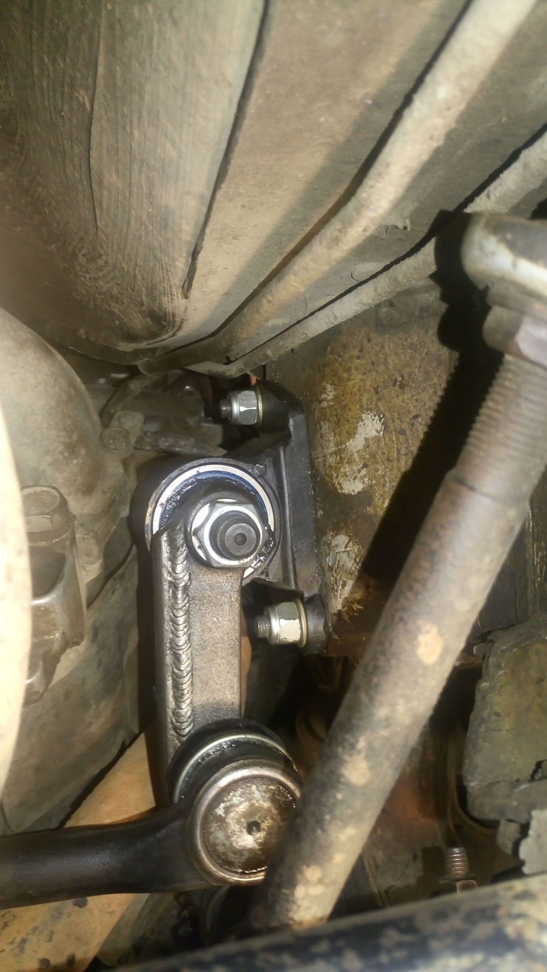 Про ориентацию. Рулевых… — Chevrolet Niva (1G), 1,7 л, 2010 года ...