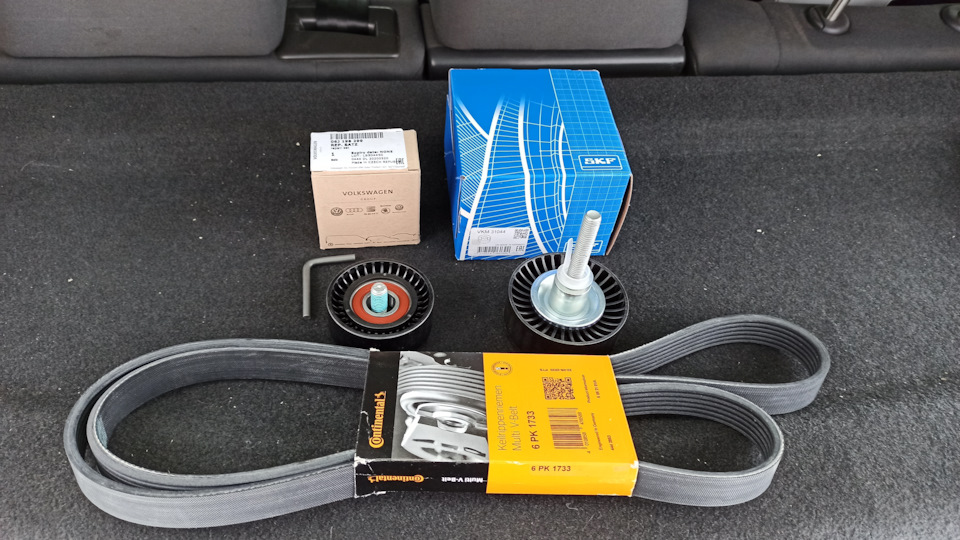 Свист ролика натяжителя приводного ремня — Volkswagen Golf Plus, 1,6 л ...