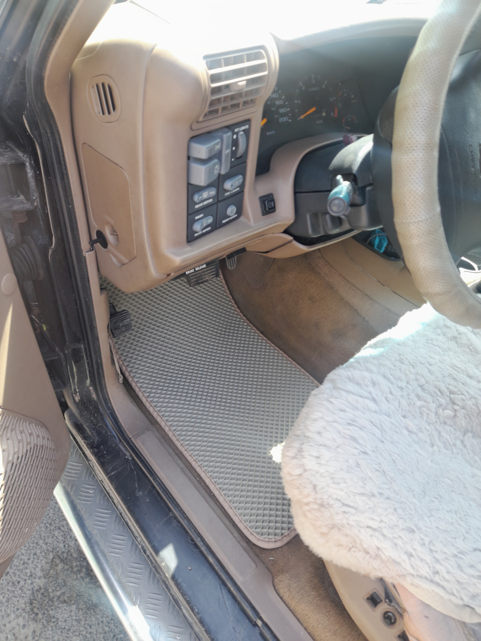 Eva-коврики — Chevrolet Blazer (S-15), 4,3 л, 1997 года | стайлинг | DRIVE2