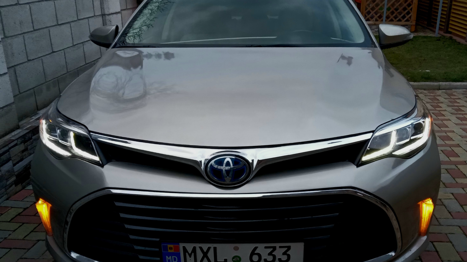 Toyota Avalon Hybrid 2.5 гибридный 2016 | на DRIVE2