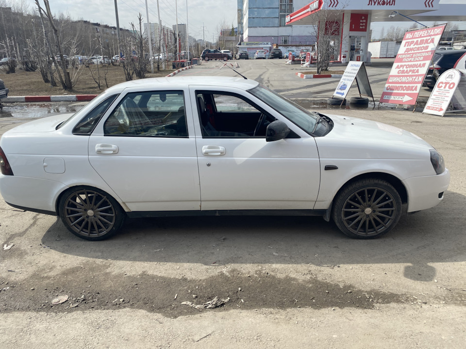 Диски R17 ET-43 7,5j — Lada Приора седан, 1,6 л, 2011 года | колёсные ...